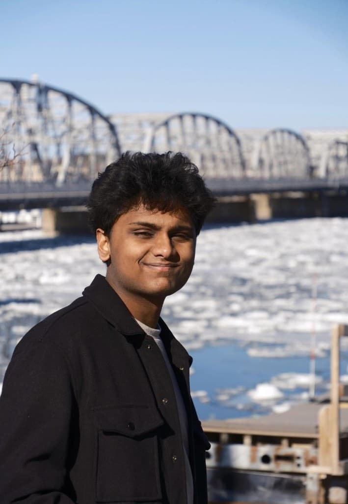 Suraj Naveen profile